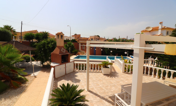 Herverkoop - 3. Vrijstaande villa - Ciudad Quesada - Costa Blanca Zuid