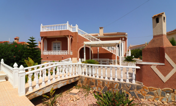 Herverkoop - 3. Vrijstaande villa - Ciudad Quesada - Costa Blanca Zuid