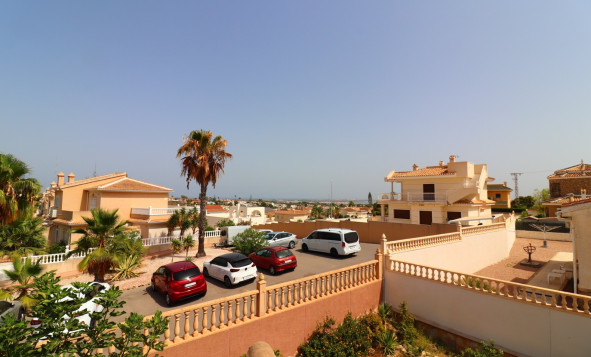 Herverkoop - 3. Vrijstaande villa - Ciudad Quesada - Costa Blanca Zuid