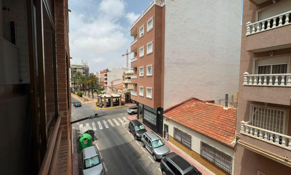 Resale - 1. Apartment / flat - Torrevieja - Costa Blanca South
