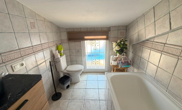 Herverkoop - 3. Vrijstaande villa - Orihuela - Costa Blanca Zuid