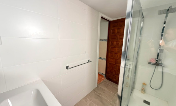 Herverkoop - 3. Vrijstaande villa - Orihuela - Costa Blanca Zuid