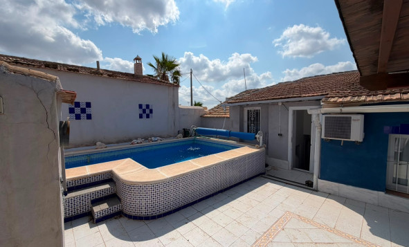 Herverkoop - 3. Vrijstaande villa - Orihuela - Costa Blanca Zuid