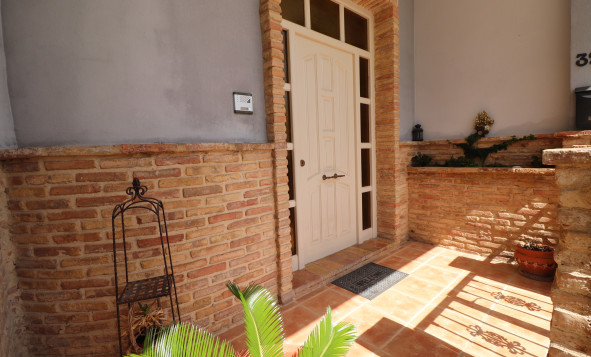 Herverkoop - 2. Town house / tussenwoning - Benijófar - Costa Blanca Zuid