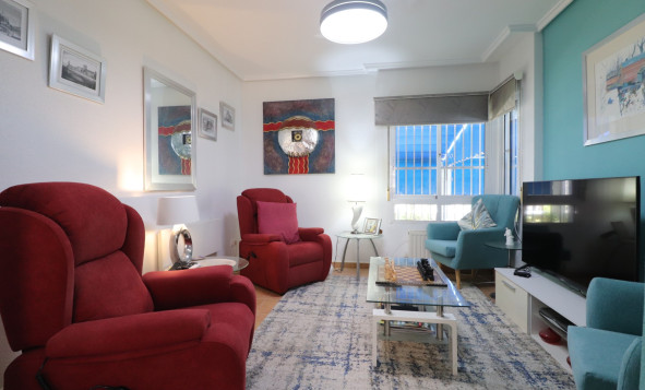 Herverkoop - 3. Vrijstaande villa - Algorfa - Costa Blanca Zuid