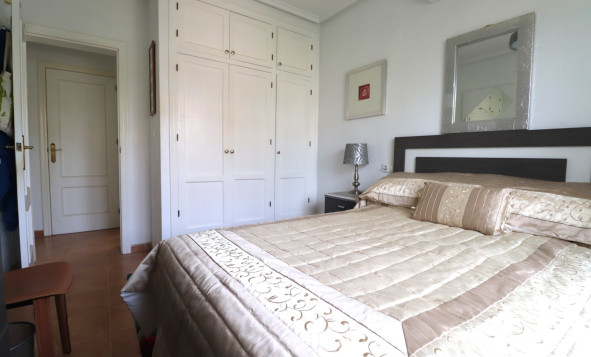 Herverkoop - 3. Vrijstaande villa - Algorfa - Costa Blanca Zuid