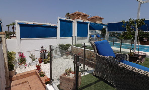 Herverkoop - 3. Vrijstaande villa - Algorfa - Costa Blanca Zuid
