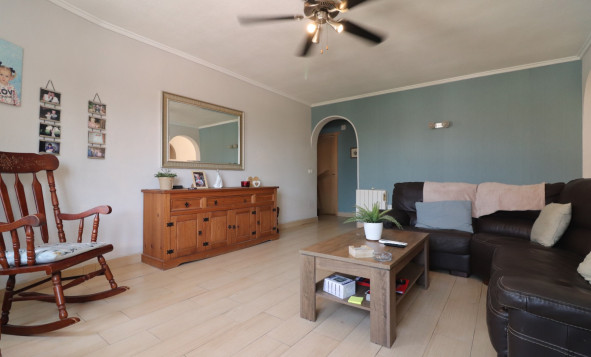 Herverkoop - 4. Halfvrijstaande villa - Benijófar - Costa Blanca Zuid