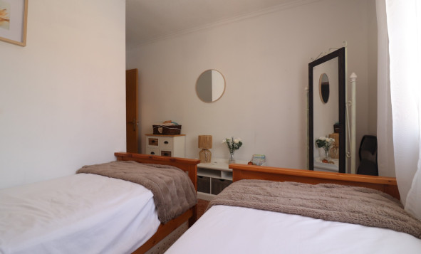Herverkoop - 4. Halfvrijstaande villa - Benijófar - Costa Blanca Zuid