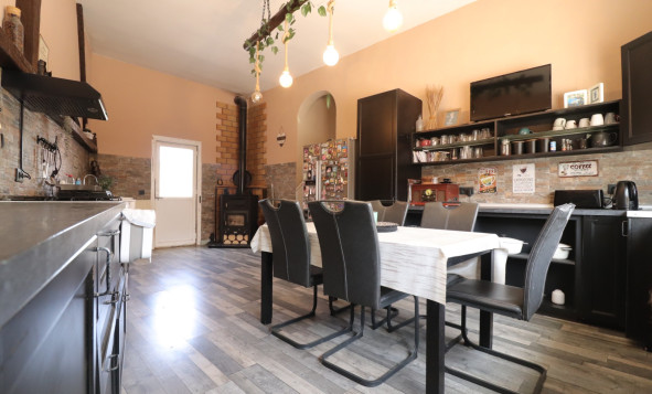Herverkoop - 4. Halfvrijstaande villa - Benijófar - Costa Blanca Zuid