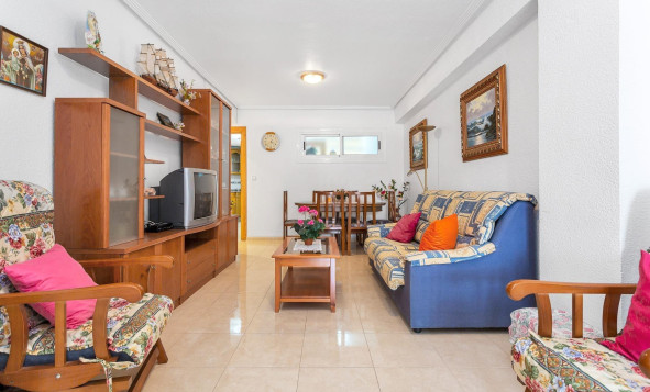 Herverkoop - 1. Appartement / flat - Torrevieja - Costa Blanca Zuid