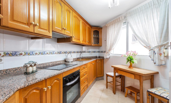 Herverkoop - 1. Appartement / flat - Torrevieja - Costa Blanca Zuid