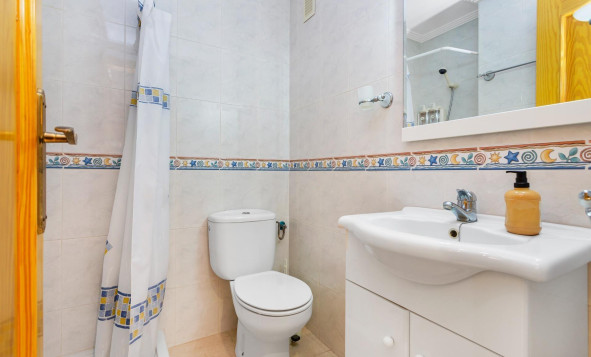 Herverkoop - 1. Appartement / flat - Torrevieja - Costa Blanca Zuid