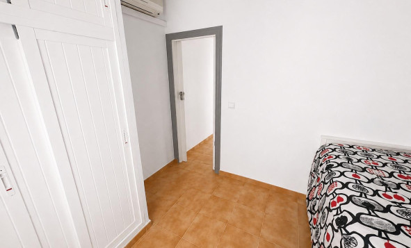 Resale - 1. Apartment / flat - Torrevieja - Costa Blanca South