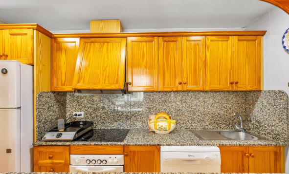 Resale - 1. Apartment / flat - Torrevieja - Costa Blanca South