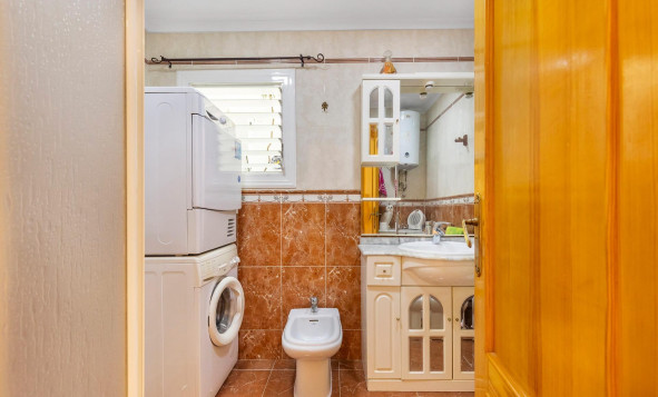 Resale - 1. Apartment / flat - Torrevieja - Costa Blanca South