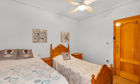 Resale - 1. Apartment / flat - Torrevieja - Costa Blanca South