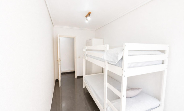 Resale - 1. Apartment / flat - Torrevieja - Costa Blanca South