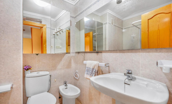 Herverkoop - 1. Appartement / flat - Torrevieja - Costa Blanca Zuid