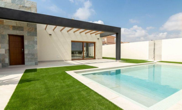 Obra nueva - Villa - Torrevieja - Orihuela Costa