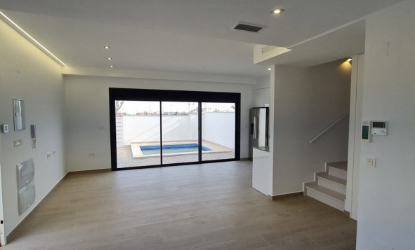 Obra nueva - Villa - Orihuela Costa