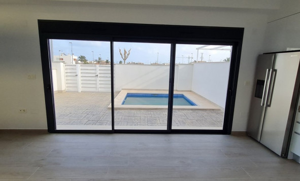 Obra nueva - Villa - Orihuela Costa