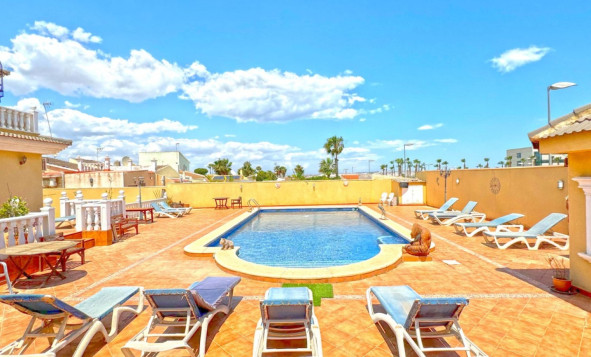 Herverkoop - Villa - Torrevieja - Orihuela Costa