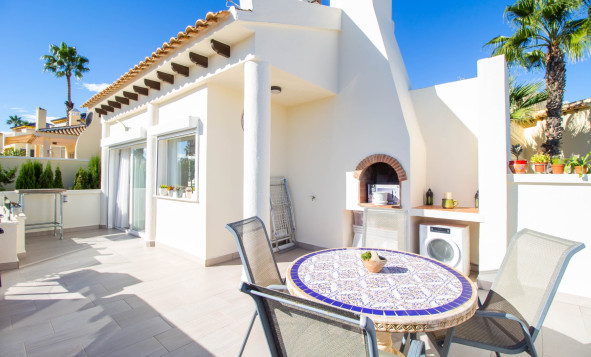 Resale - Villa - Orihuela Costa