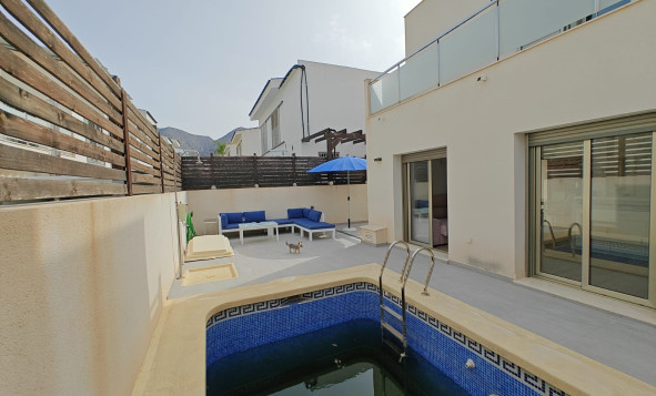 Herverkoop - Semi-detached - Cox - Orihuela