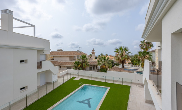 Resale - Apartment - San Miguel de Salinas - Orihuela Costa