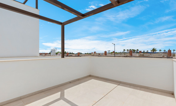 Resale - Villa - Los Alcazares