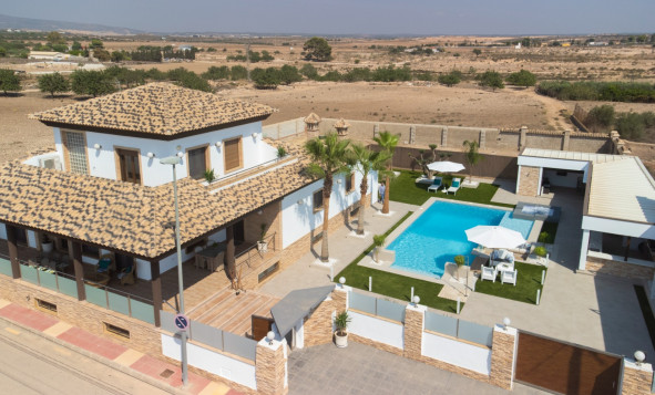 Resale - Villa - Avileses - Balsicas