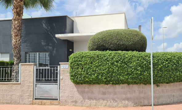 Resale - Villa - Ciudad Quesada - Rojales