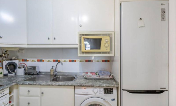 Resale - Apartment - Torrevieja