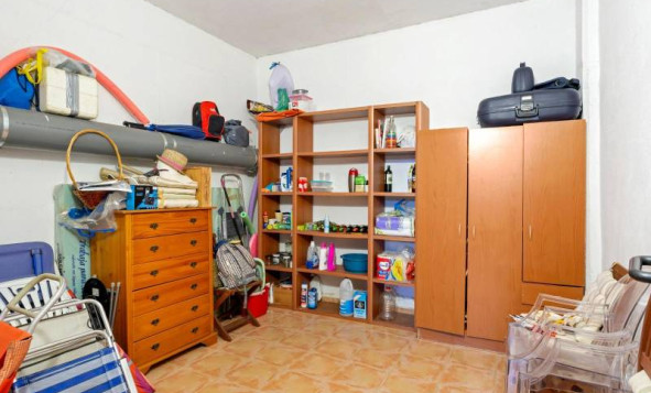 Resale - Apartment - Torrevieja