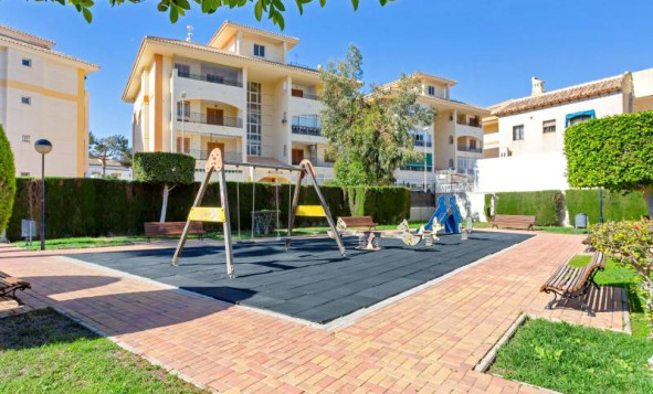 Resale - Apartment - Torrevieja