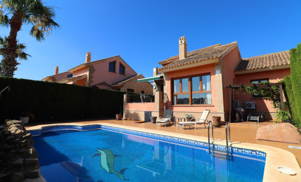 Resale - Villa - Algorfa - Vistabella Golf