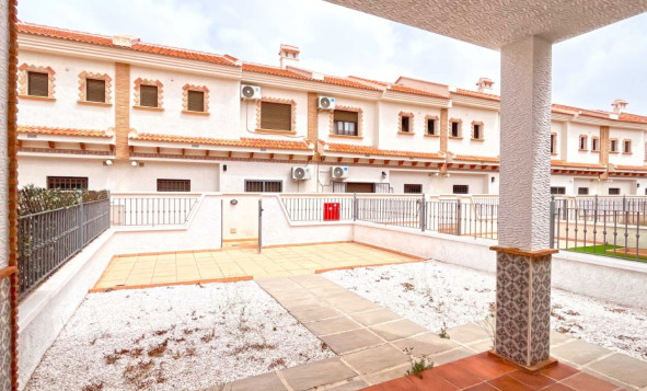 Herverkoop - Villa - San Miguel de Salinas - Orihuela Costa