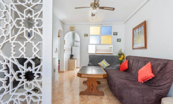 Resale - Bungalow - Torrevieja