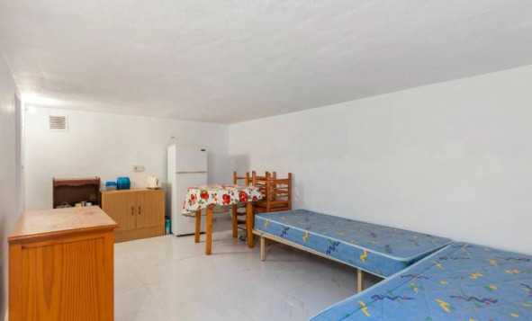 Resale - Bungalow - Torrevieja