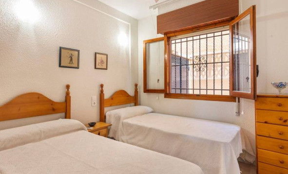 Herverkoop - 1. Appartement / flat - Torrevieja - Costa Blanca Zuid