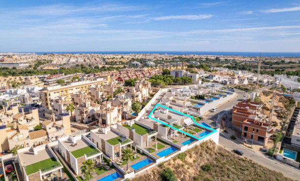 Herverkoop - Villa - Villamartin - Orihuela Costa