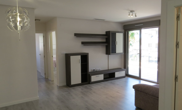 Resale - 1. Apartment / flat - Orihuela Costa