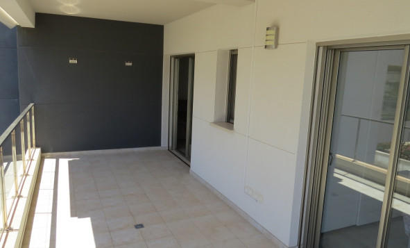 Resale - 1. Apartment / flat - Orihuela Costa