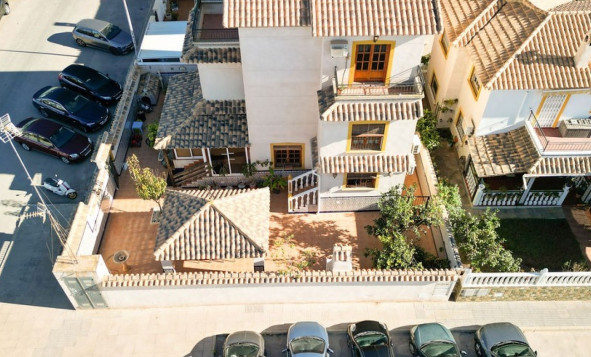 Resale - Villa - Orihuela Costa