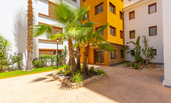 Resale - Apartment - Punta Prima - Orihuela Costa