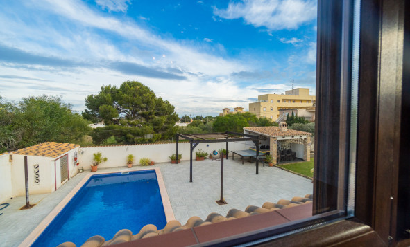 Herverkoop - Villa - Lomas de Cabo Roig - Orihuela Costa