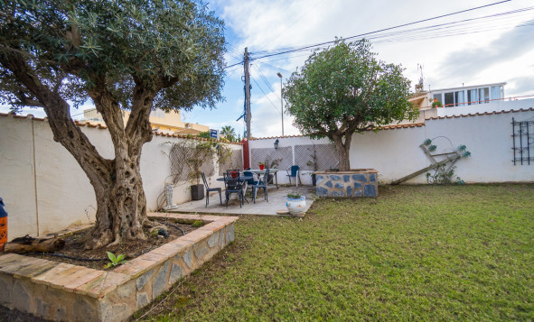 Herverkoop - Villa - Lomas de Cabo Roig - Orihuela Costa