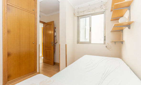 Resale - Apartment - Torrevieja