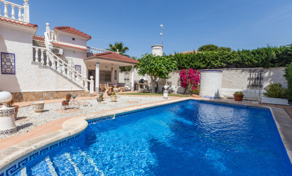 Herverkoop - Villa - La Zenia - Orihuela Costa